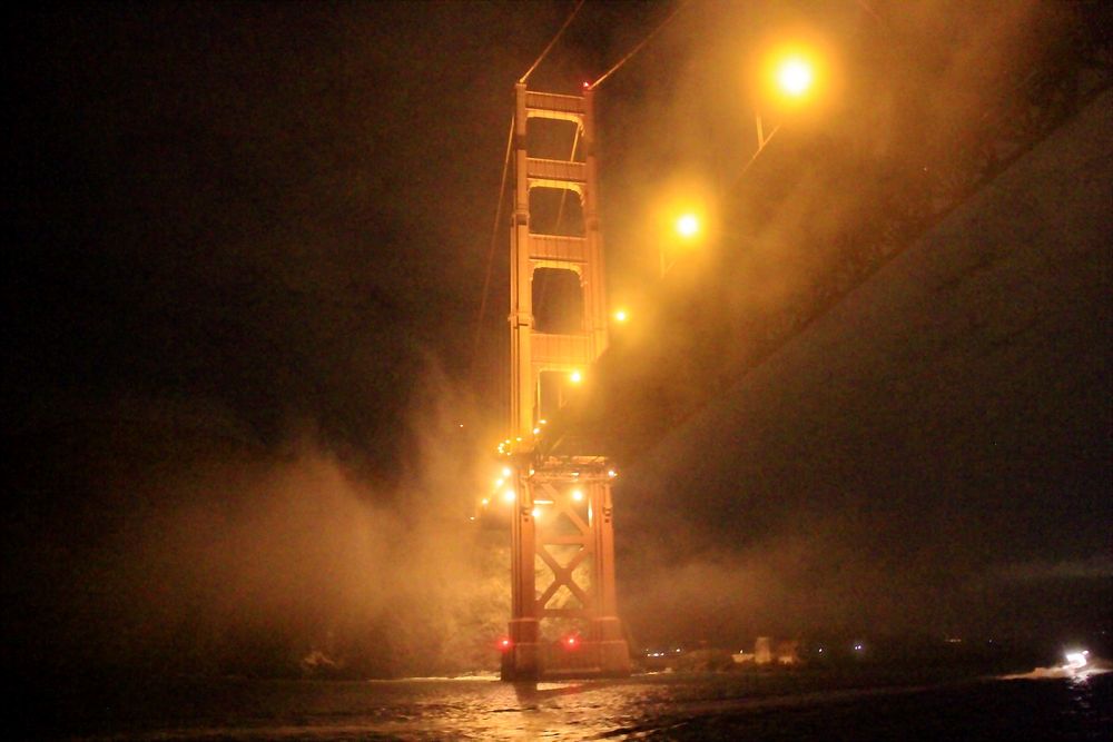 Golden Gate Bridge im Nebel