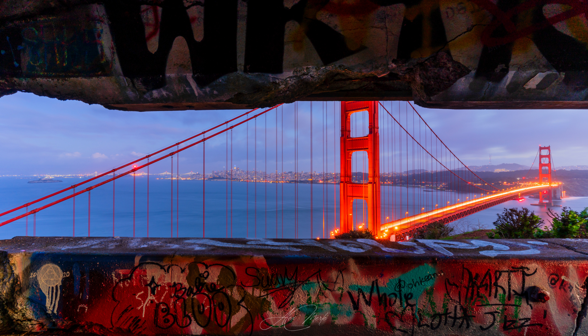 Golden Gate Bridge Lookout