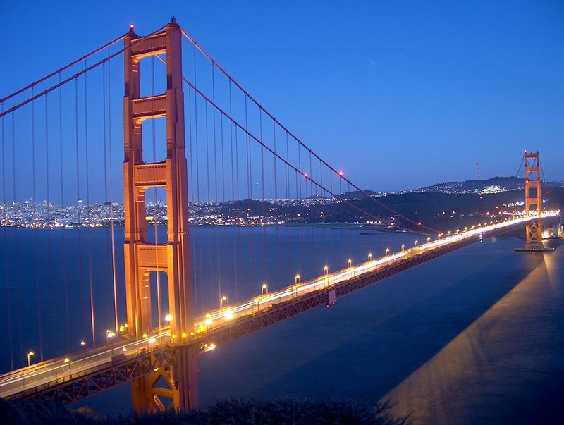 Golden Gate Bridge @ night