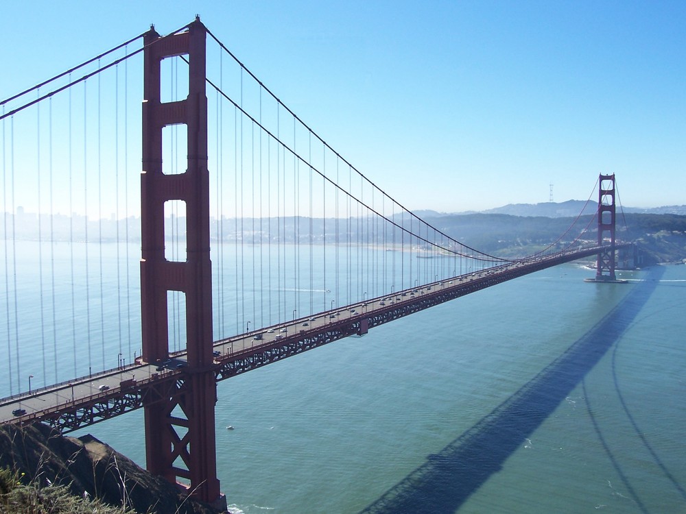 Golden Gate bridge (San Fransisco)