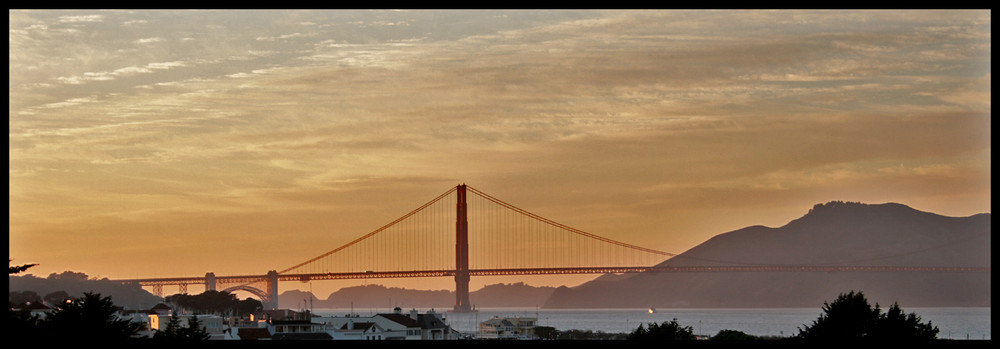 Golden Gate Bridge (sunset)