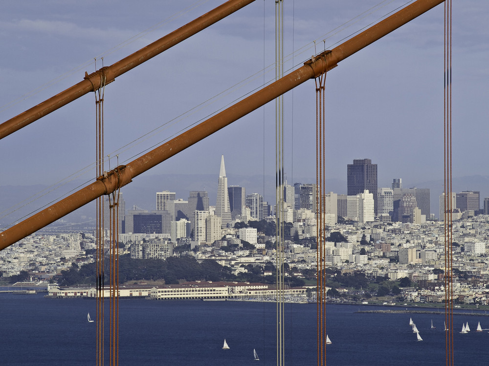 Golden Gate Bridge und San Francisco Downtown