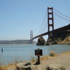 Golden Gate Bridge zur Bucht von San Francisco