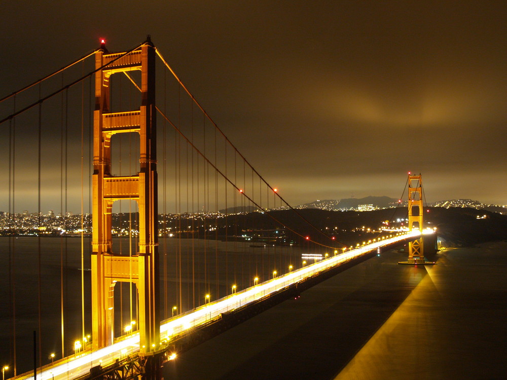 Golden Gate by night