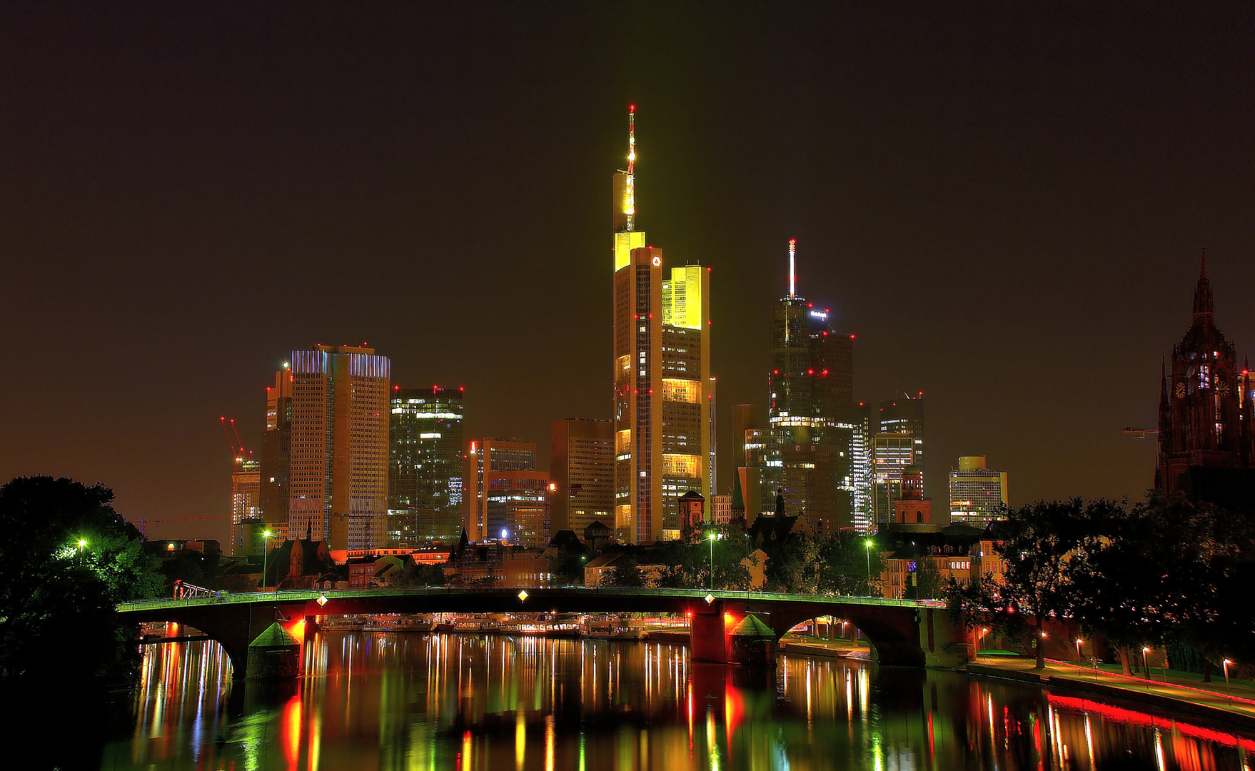 Golden Mainhattan