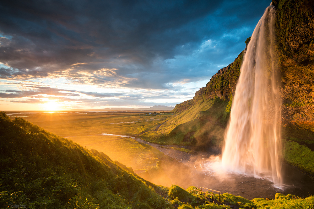 [ ... golden Seljalandsfoss ]