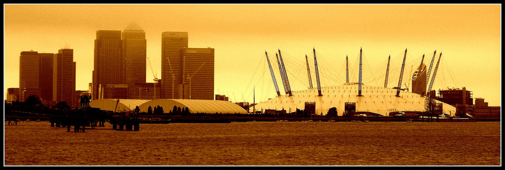 Golden sunset on the Thames