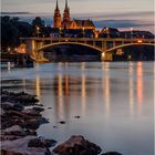 Golden Wettstein Bridge