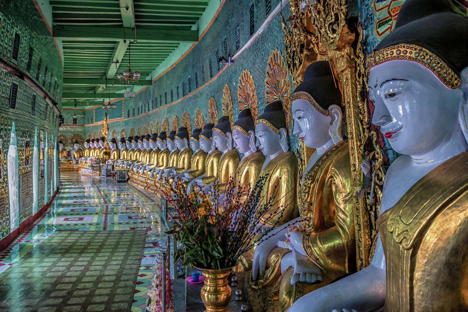 Goldene Buddhas