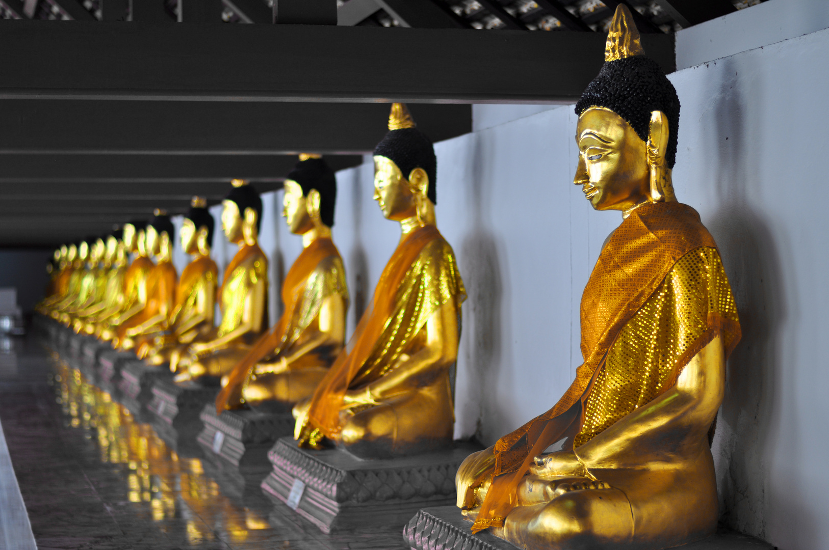 goldene Buddhas