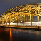 Goldene Hohenzollernbrücke