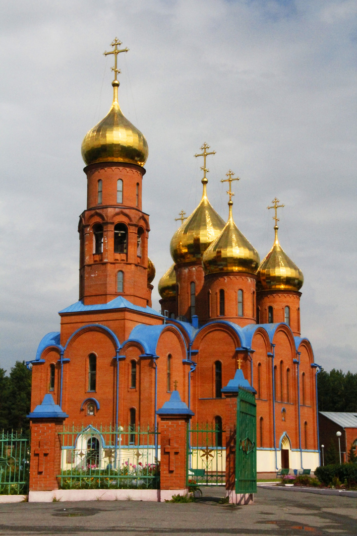Goldene Kuppeln in Sibirien