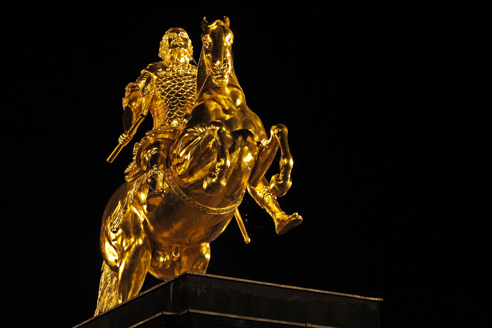 Goldene Reiter Dresden, August der Starke bei Nacht