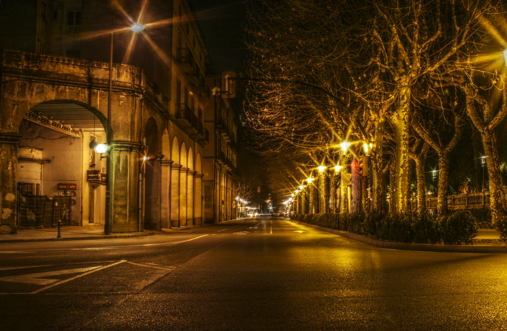 Goldene Straße HDR