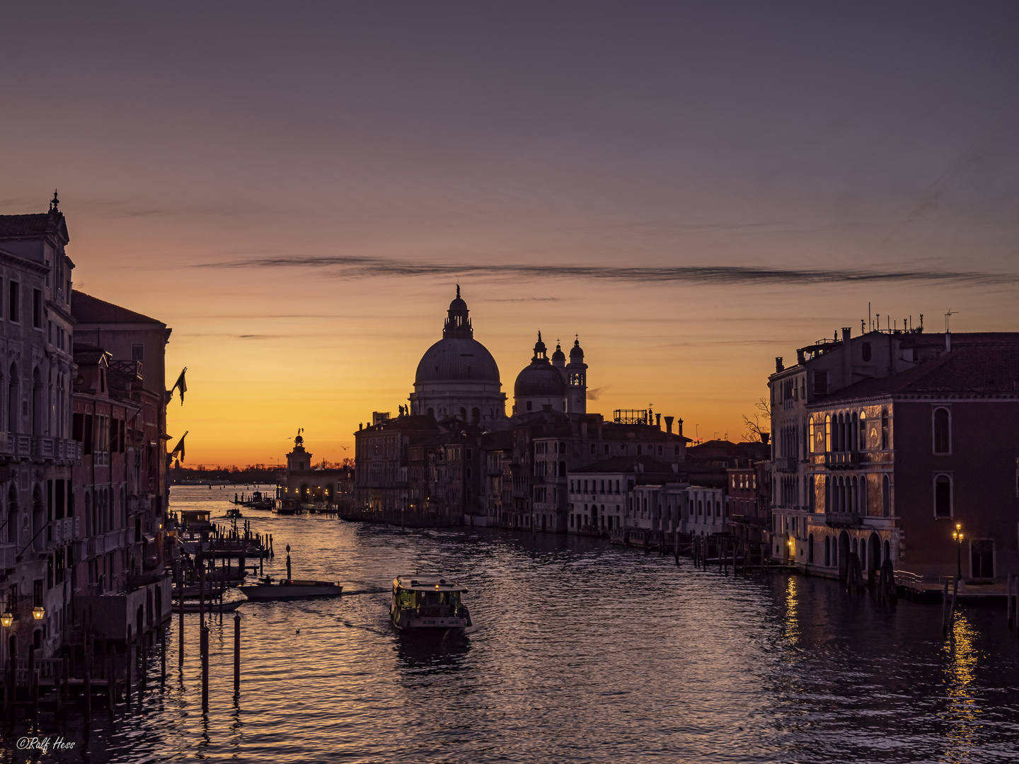 Goldene Stunde an der Ponte dell Accademia