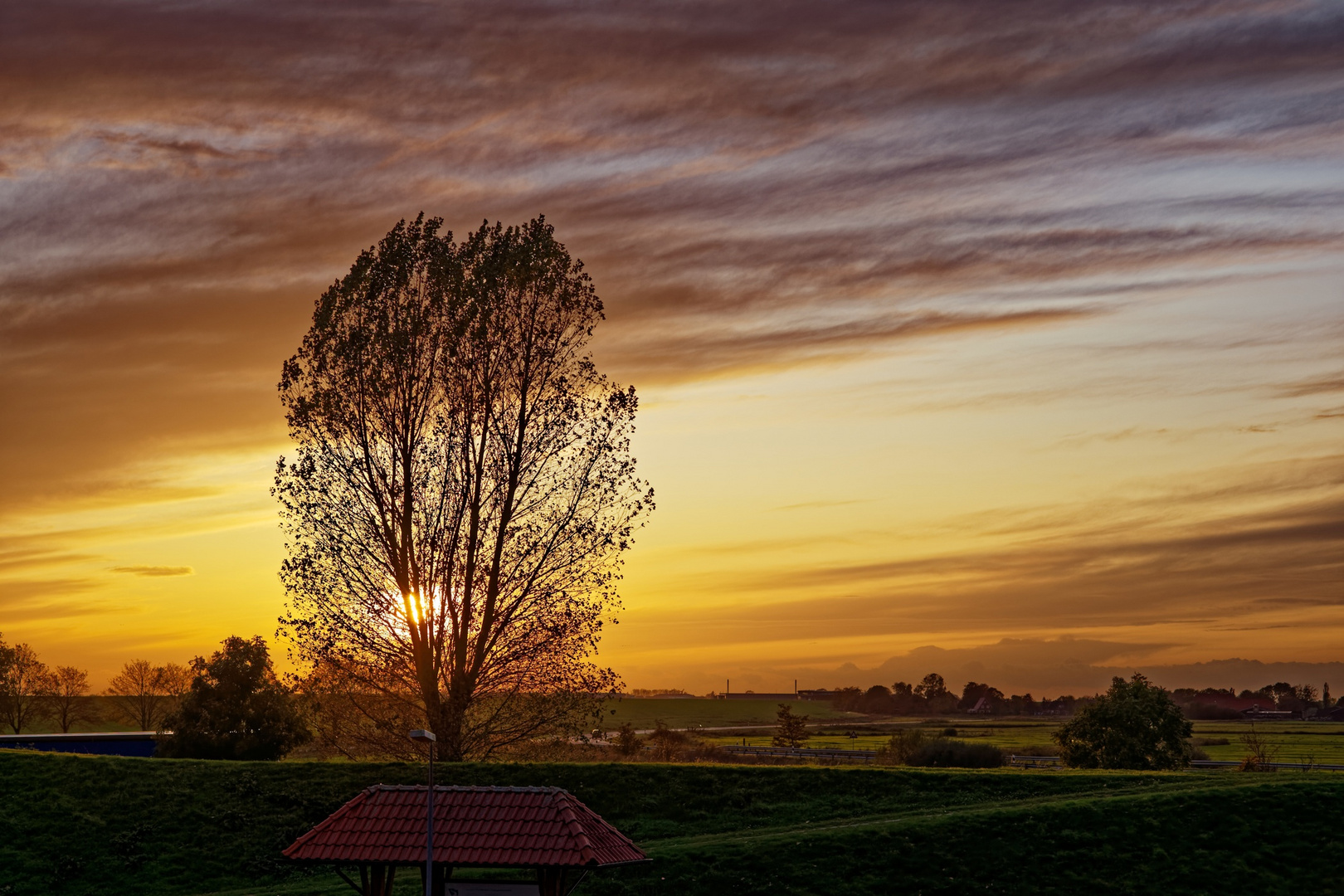 goldene Stunde über Ostfriesland