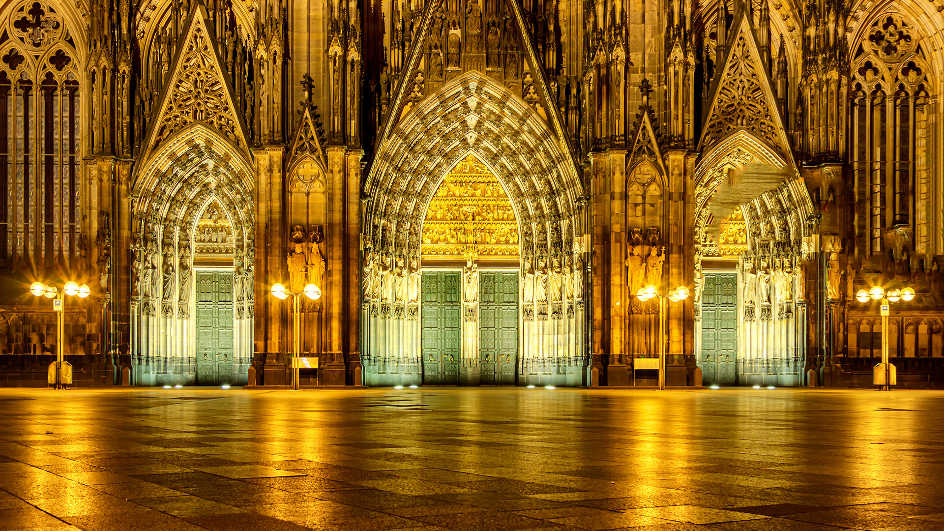 Goldene Türen von Köln