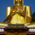 Goldener Buddha in Dambulla