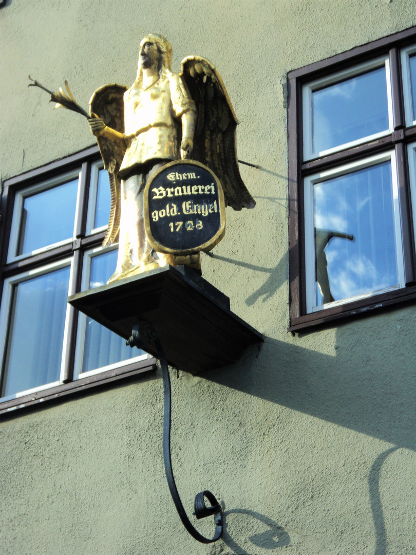 Goldener Engel in Dinkelsbühl am 9.6.16