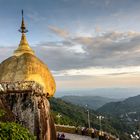 Goldener Fels im südlichen Myanmar