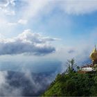 Goldener Fels in Myanmar 