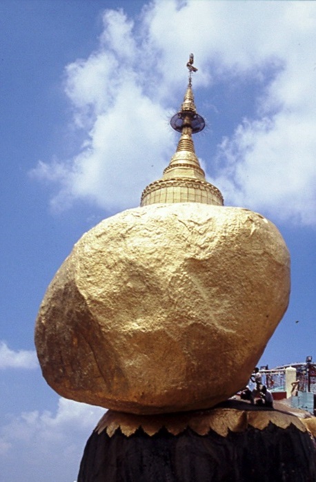 goldener Felsen