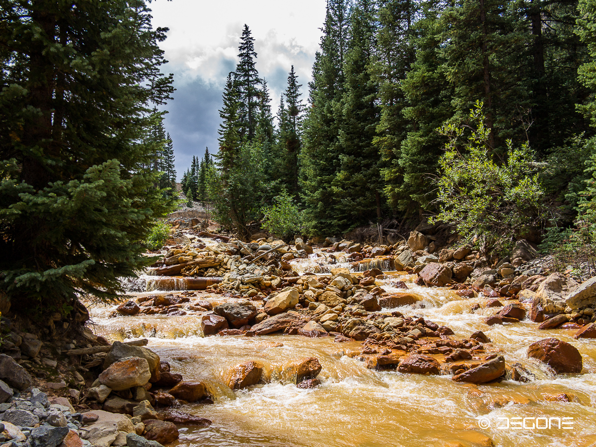 Goldener Fluss