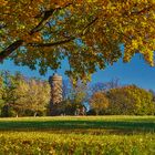 Goldener Herbst am Ferberturm Gera 