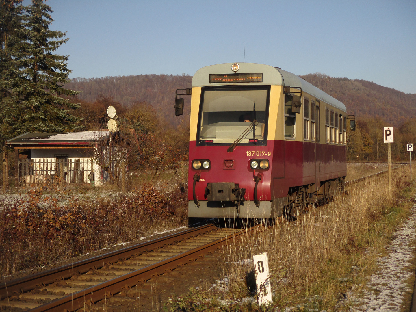 Goldener Herbst bei der HSB im Südharz.