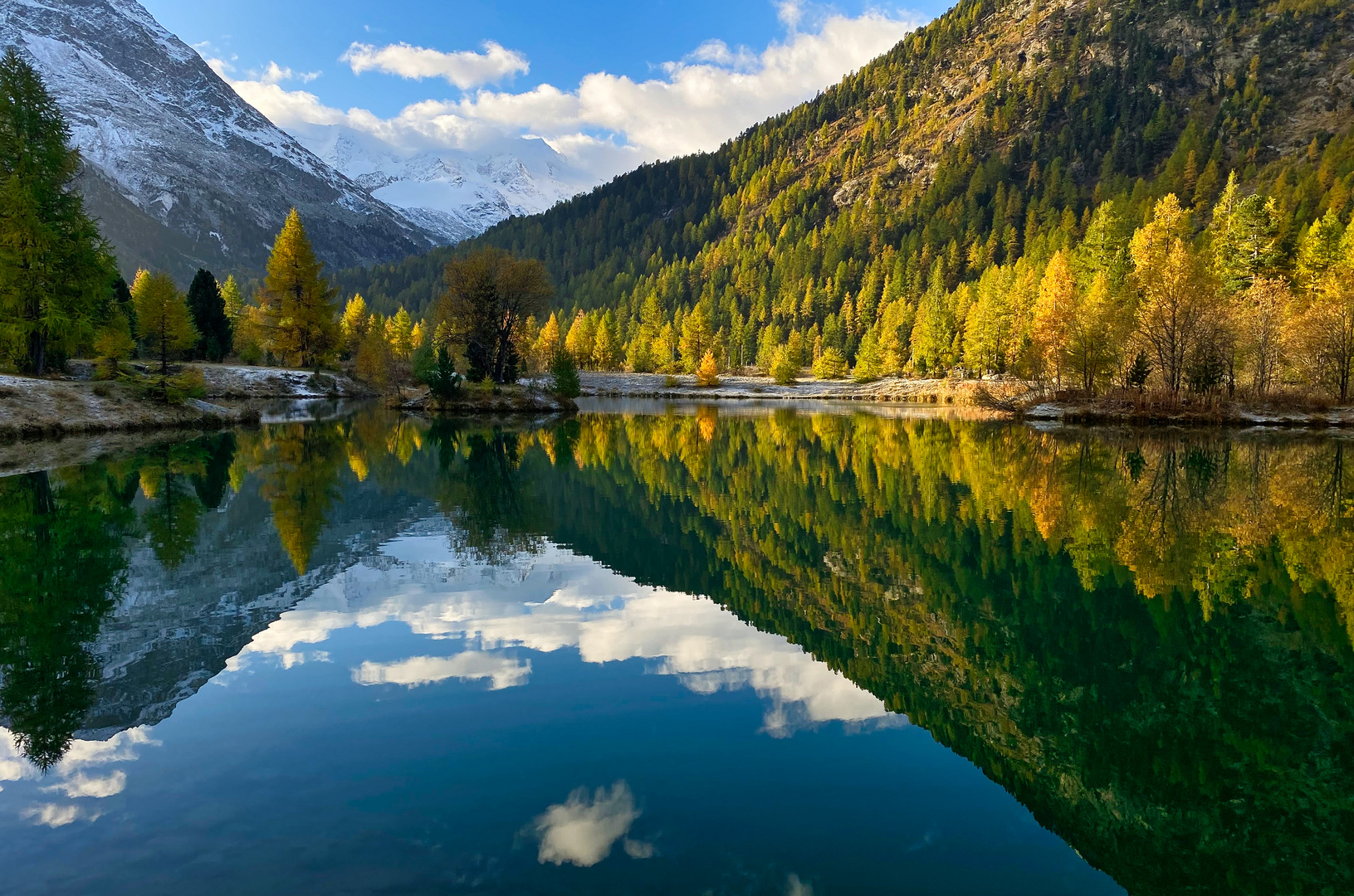 Goldener Herbst im Engadin