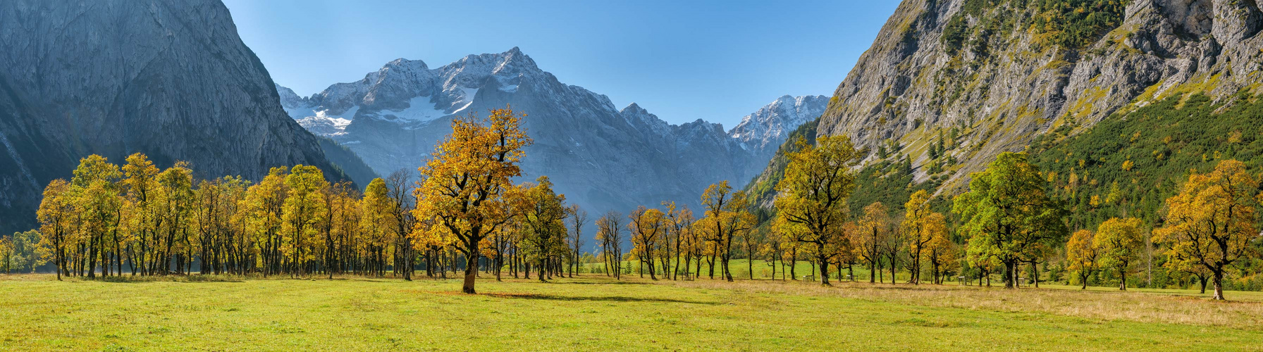 Goldener Herbst im Karwendel