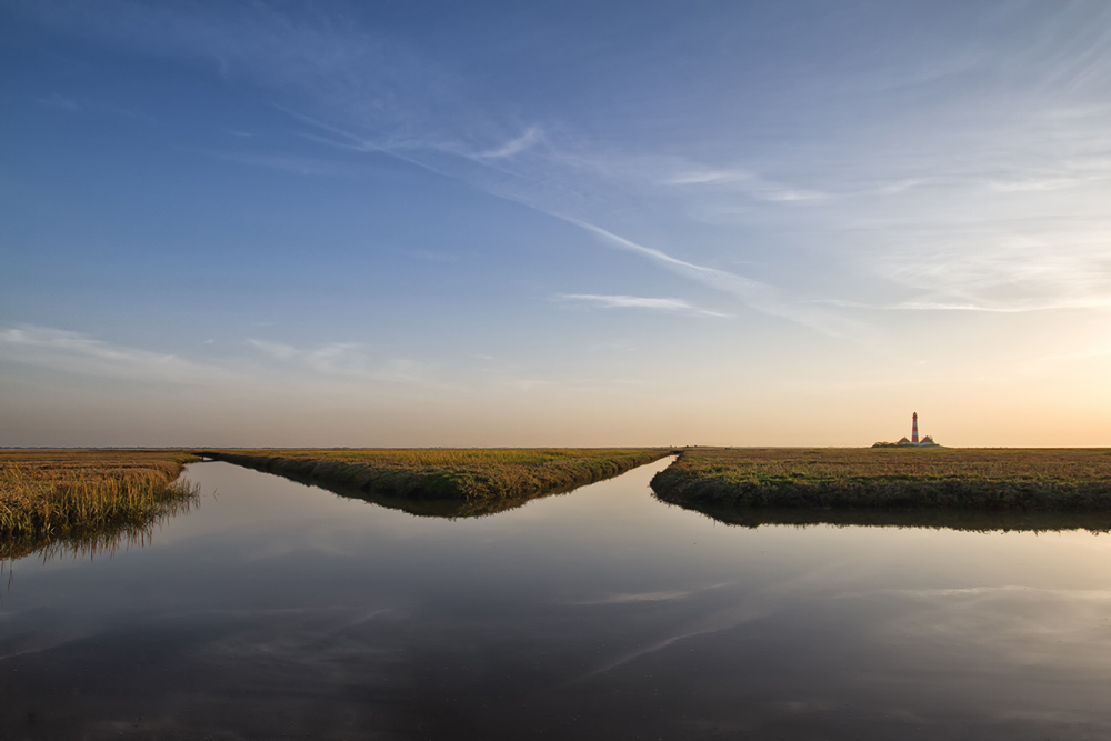 Goldener Oktober am Turm