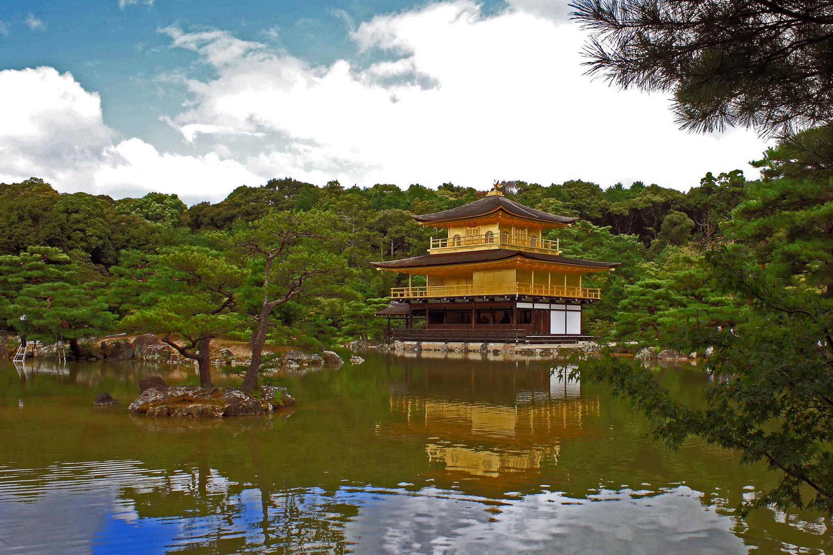 Goldener Pavillion