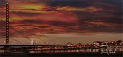 Goldener Rhein bei Düsseldorf ....