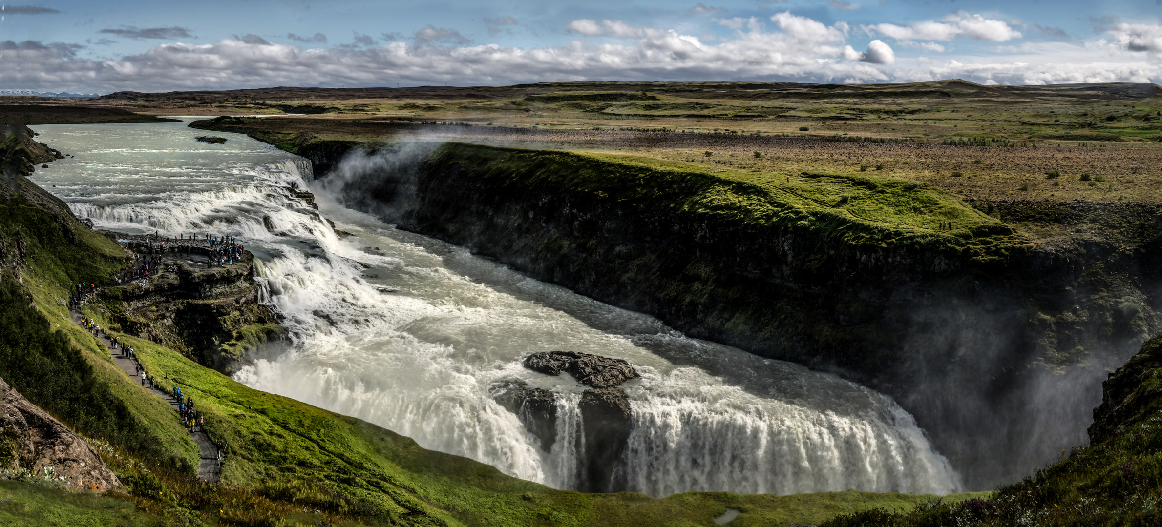 "Goldener Wasserfall"