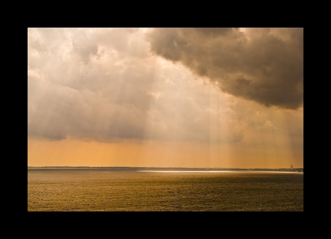 Goldenes Licht an der Ostsee