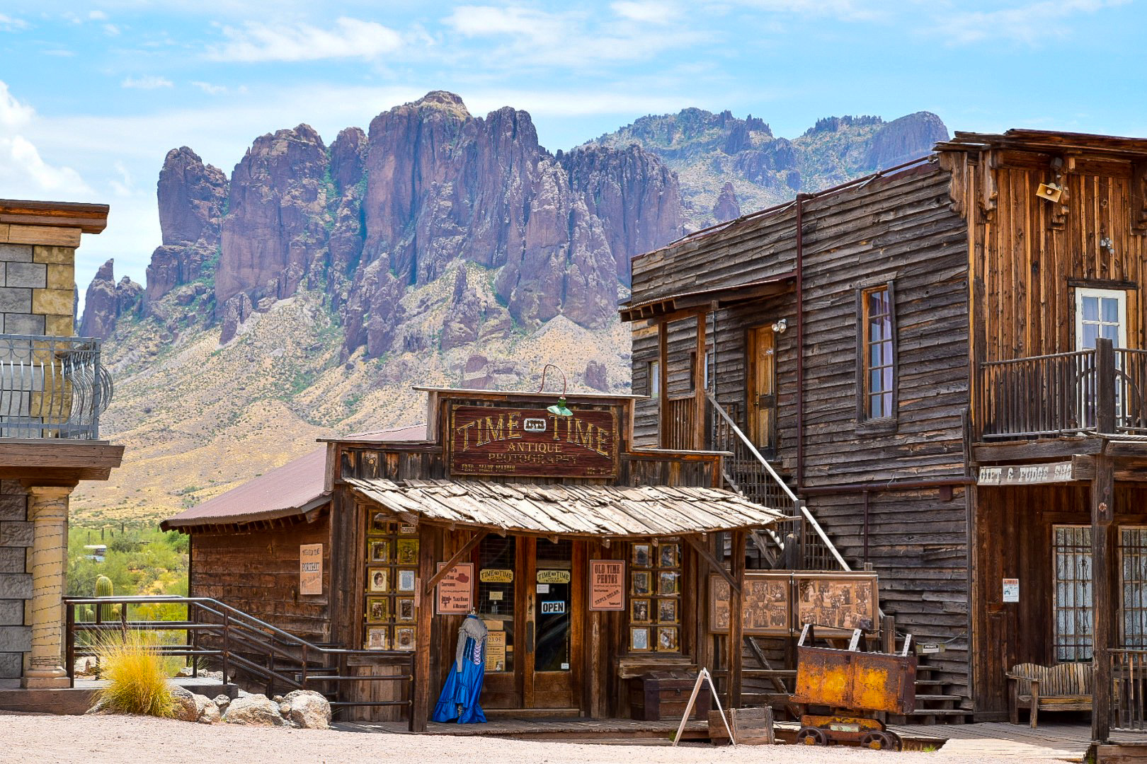 Goldfield Ghost Town & Mine