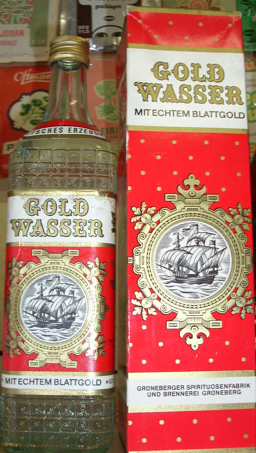 Goldwasser mit orginal Karton ! Wer kennt das denn noch ?