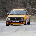 Golf 16 V