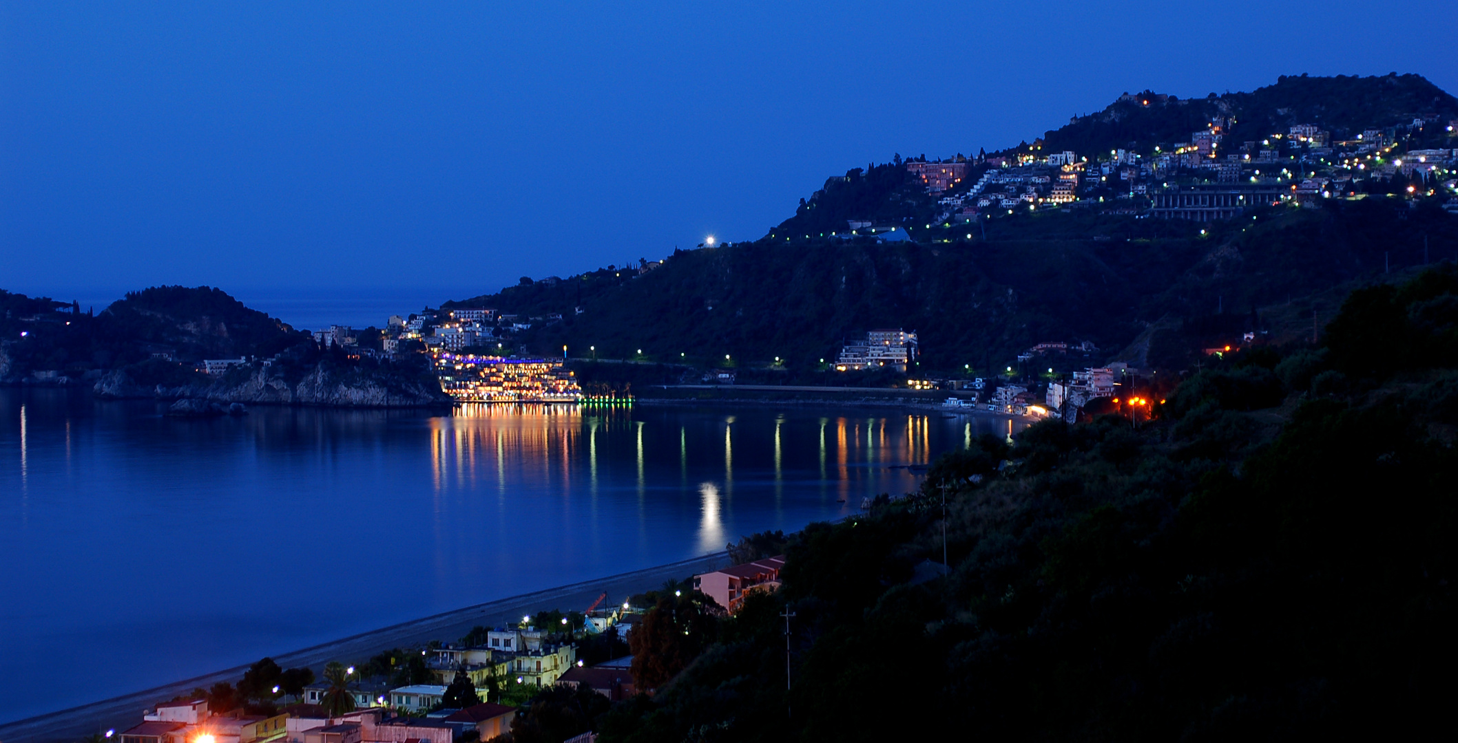 GOLFO DI TAORMINA (SICILIA)