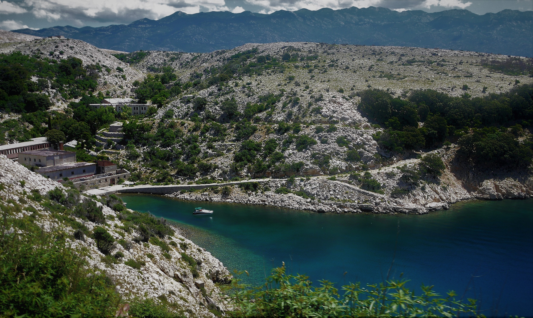 Goli Otok von oben - Traum und Albtraum 