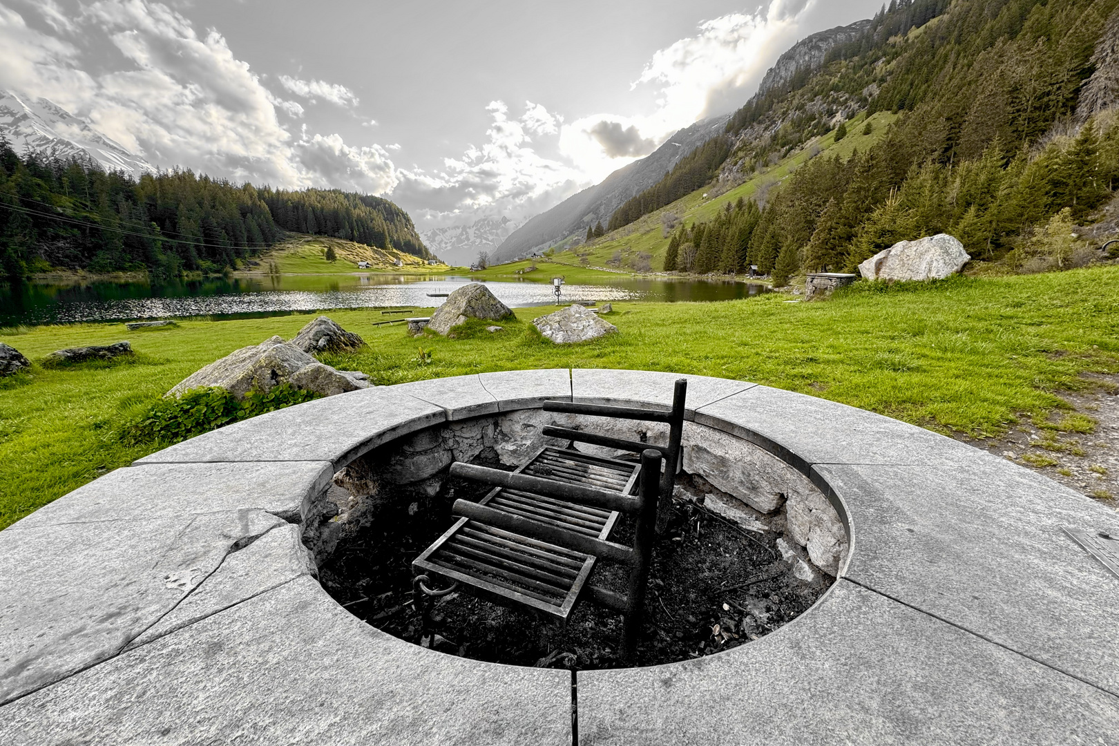 Golzernsee , Feuerstelle