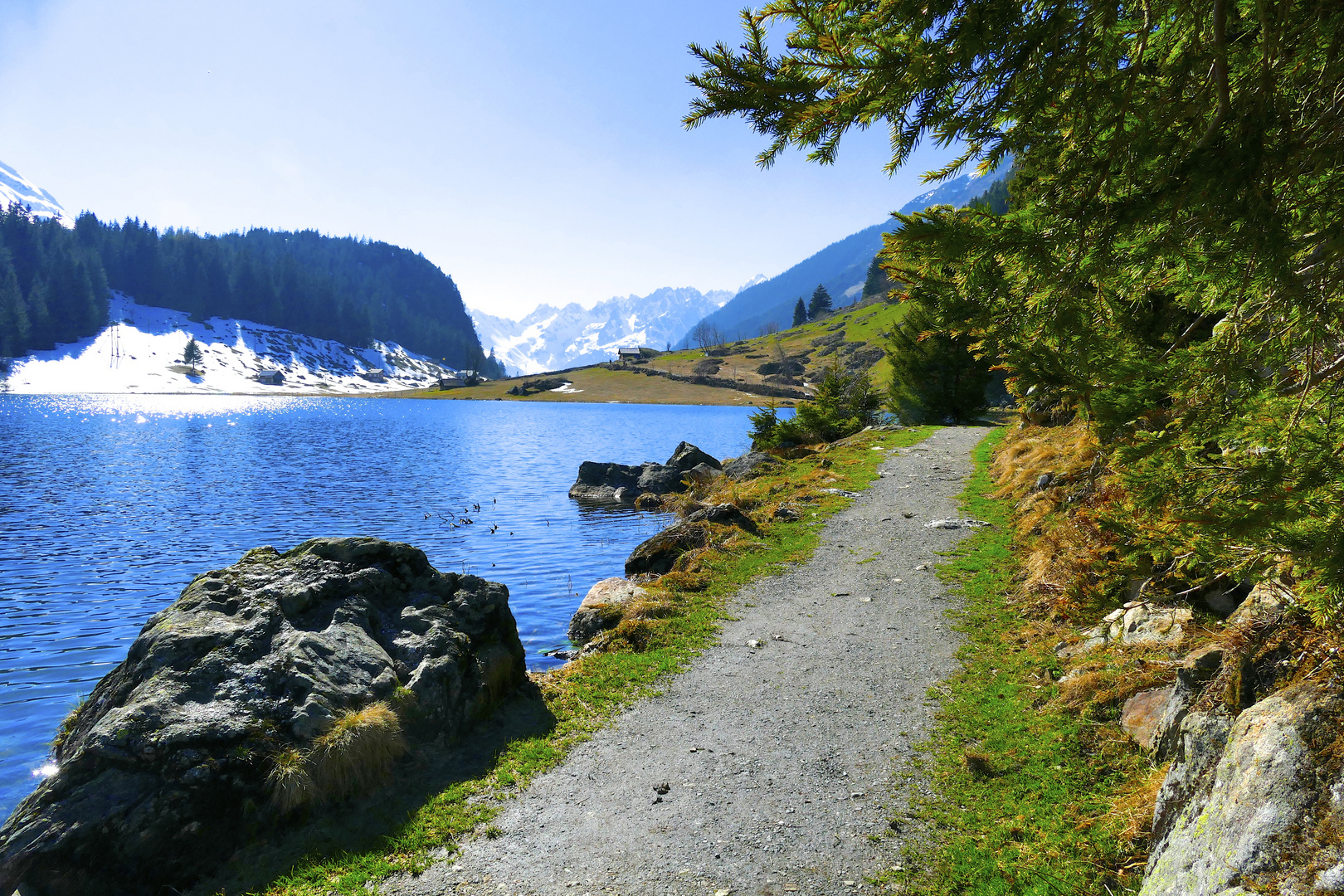 Golzernsee ,Maderanertal ,Uri