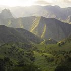 Gomera Tal in mystisches Licht getaucht