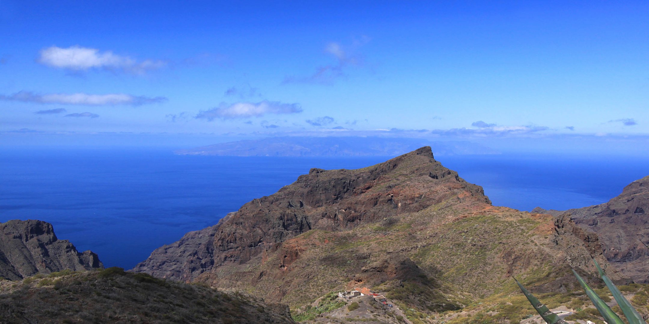 Gomera von Teneriffa aus gesehn