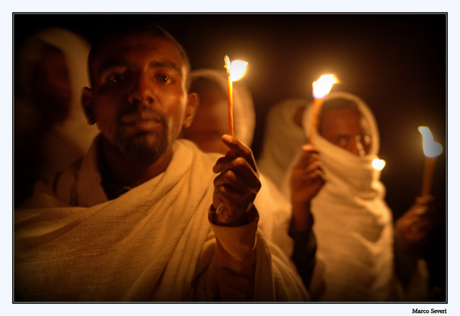 gondar -  Pellegrini al mattino presto