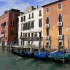 Gondeln auf dem Canal de Grande, Venedig, Italien