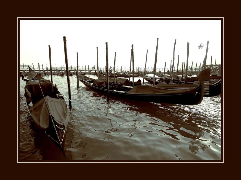 Gondeln in Venedig