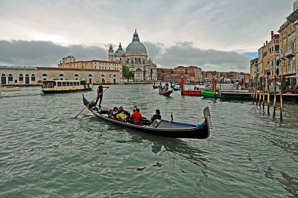 GONDOLA DE VENEZIA