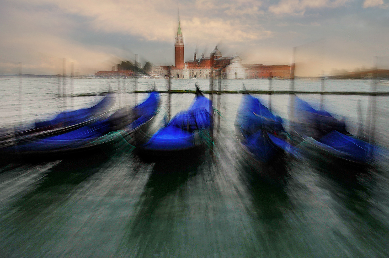 Gondola Parking Venedig